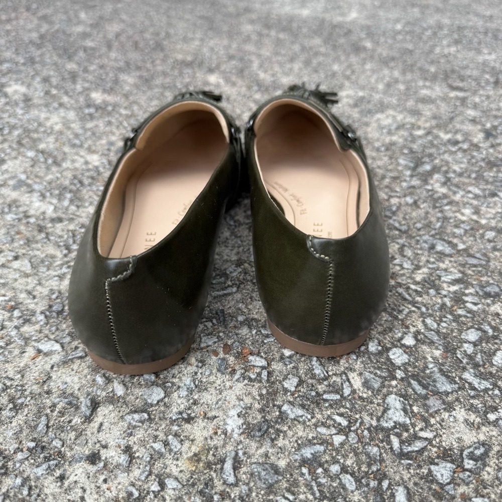 Journee Collection Hannah Loafer Women's 9 Pointed Toe Kiltie Loafer Flat Green - Picture 5 of 12